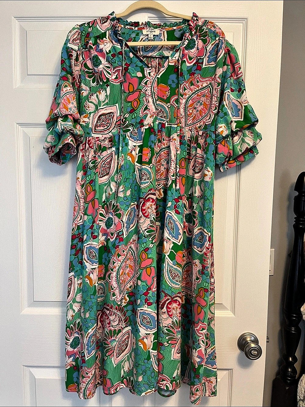 Umgee Green Mix Paisley Tiered Midi Dress Green & Pink Large